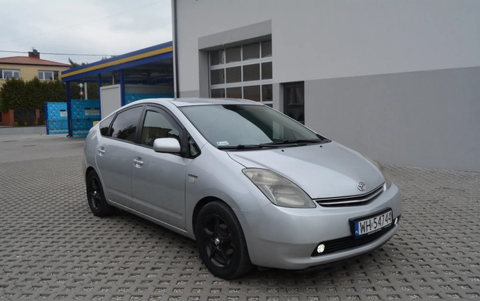 Toyota Prius cena 17600 przebieg: 446000, rok produkcji 2006 z Warszawa małe 106